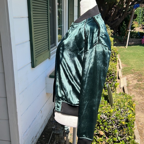 J Brand Velvet Bomber Jacket NWOT - Picture 6 of 10